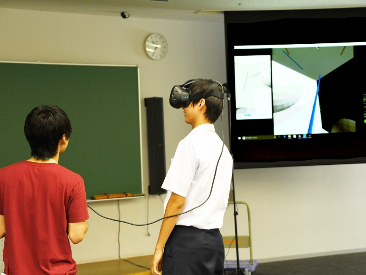 明星大学オープンキャンパス 理工学部研究テーマをvrで体験 大学ジャーナルオンライン